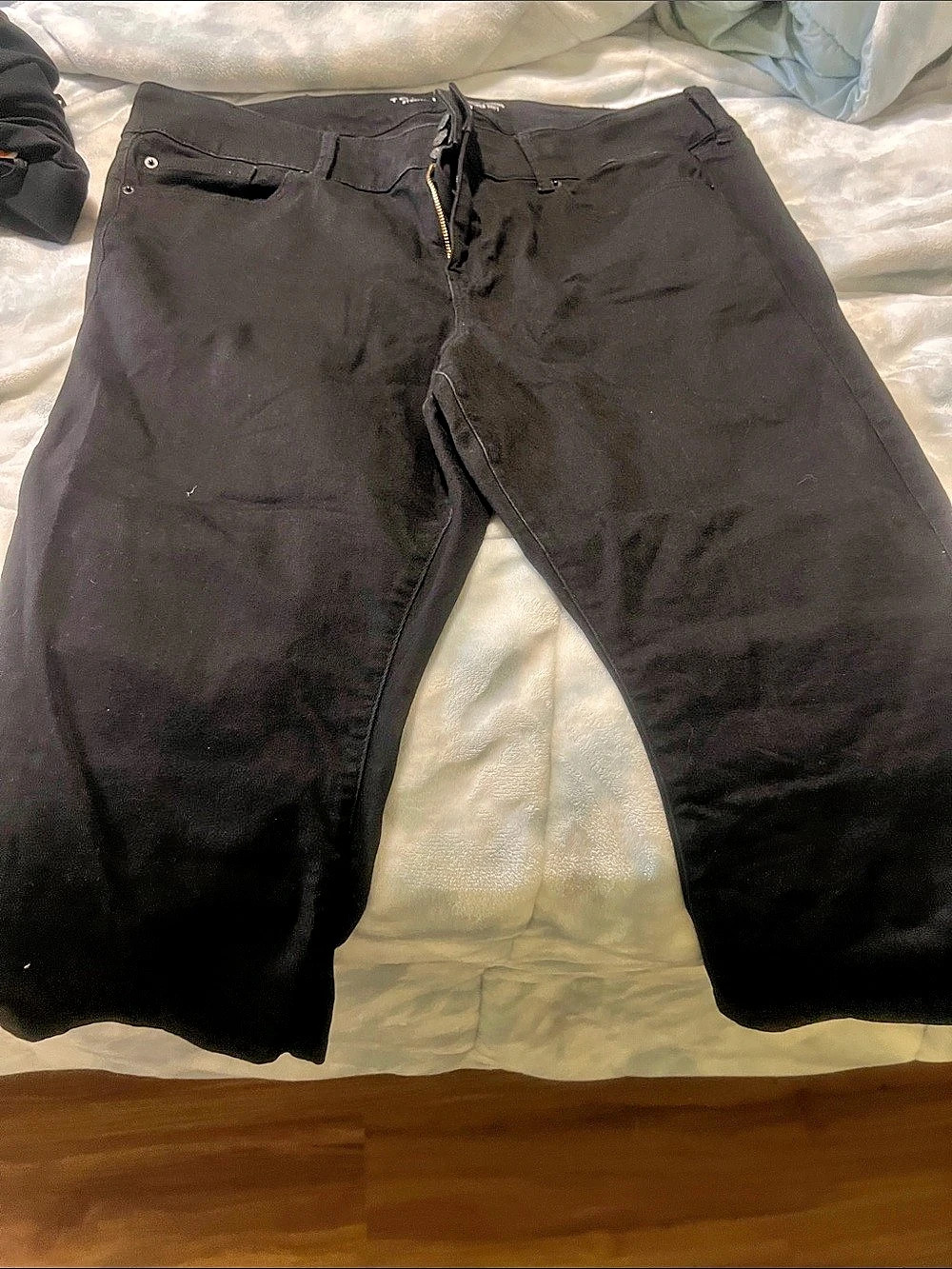 TORRID Crop Jegging Super Soft Black Crop Jeggings Waist 24